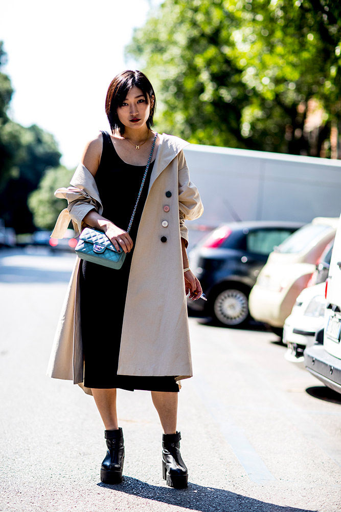 The Women of Men's Fashion Week Street Style, Spring 2019 #26