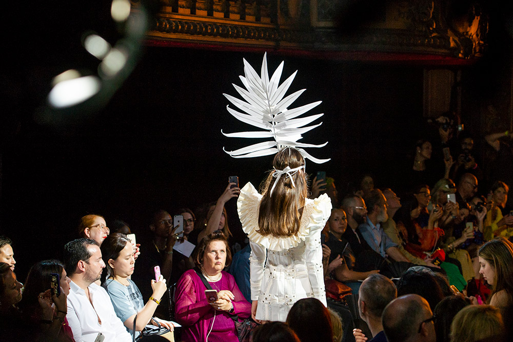 Viktor & Rolf Haute Couture Fall 2018 #28