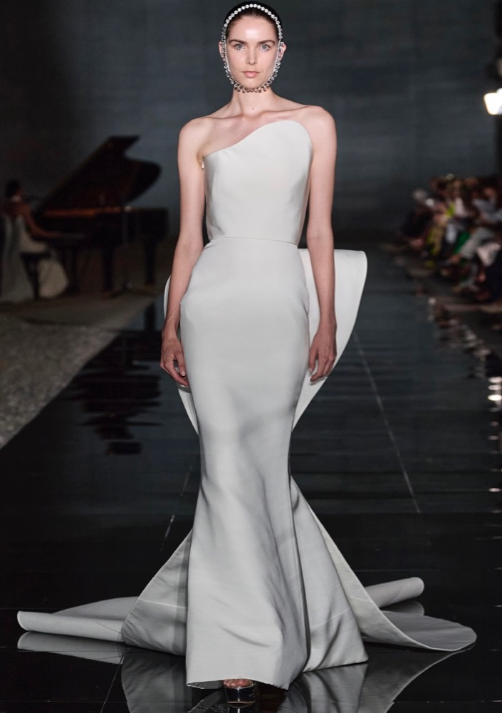 Antonio Grimaldi Fall 2022 Haute Couture