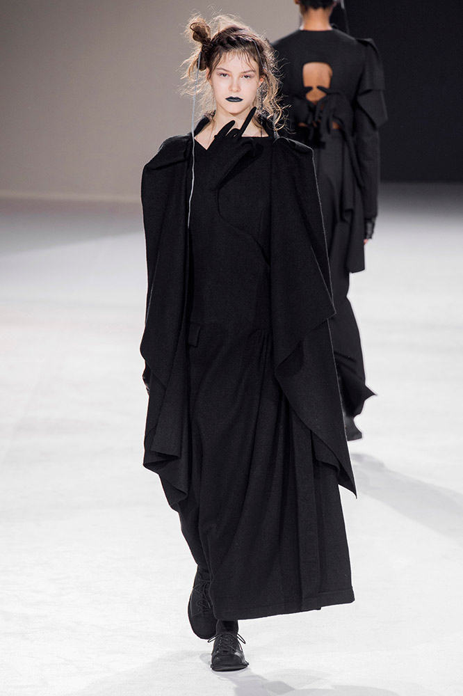 Yohji Yamamoto Fall 2019 #15