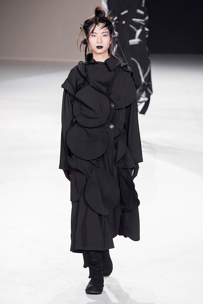 Yohji Yamamoto Fall 2019 #35