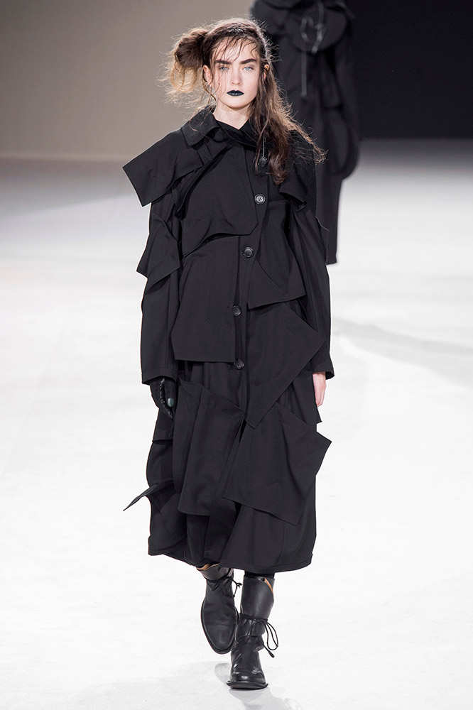 Yohji Yamamoto Fall 2019 #36